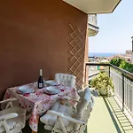 Apartment Guesthost - Seaview *