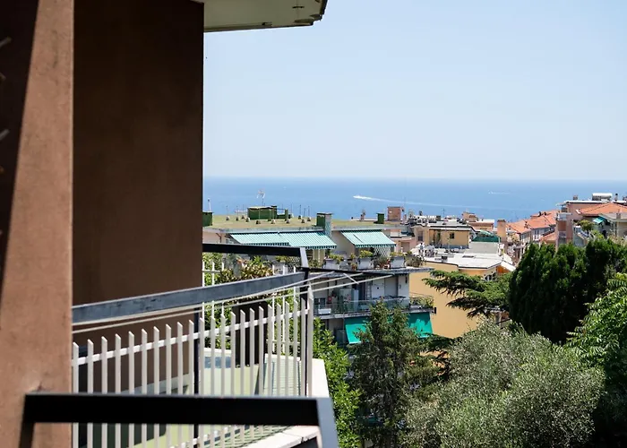 Guesthost - Seaview سانريمو